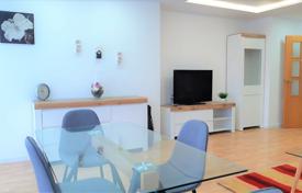 Flat in complex with swimming pool, garden and parking, Benidorm, Spain for 185,000 €