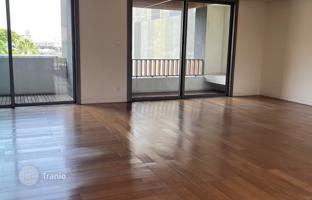 3-bedroom penthouse in Yan Nawa for $1,641,000