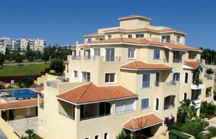 2-bedroom penthouse in Paphos for 278,000 €