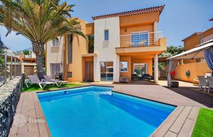 4-bedroom villa 233 m² in Puerto de Santiago for 1,055,000 €