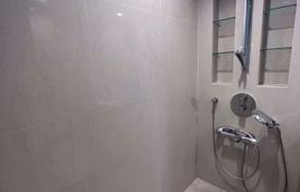 3-bedroom apartments in condo in Pathum Wan for $6,100 per week