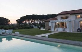 Two-storey renovated villa with a pool in Cecina, Tuscany, Italy for 1,600,000 €