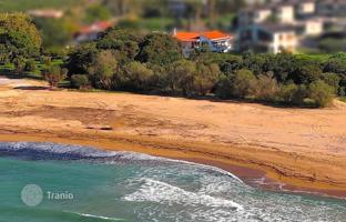 Two-storey house right on a large sandy beach, Peloponnese, Greece for 595,000 €