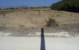 4002 m² land for sale in Softades area near Pervolia with road access and only 800m from the sea for 631,000 €