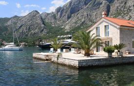 3 bedroom House in Kotor for 2,300,000 €
