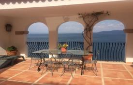 Furnished villa with a garden and sea views, Grosseto, Italy for 1,550,000 €
