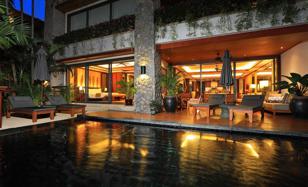 3-bedroom villa 311 m² in Mueang Phuket for $1,800,000