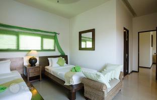 4-bedroom villa 250 m² in Mueang Phuket for $595,000