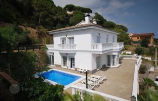 Luxury villa with a swimming pool and a panoramic sea view in the best area of Lloret de Mar, Spain for 1,024,000 €