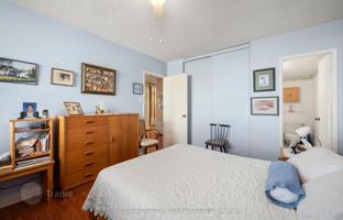 6-bedroom apartment in Southport Street for C$849,000