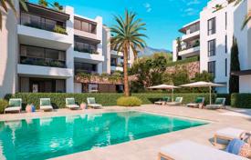 2-bedrooms penthouse 158 m² in Estepona, Spain for 540,000 €