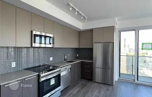 5-bedroom apartment in Dundas Street West for C$1,152,000