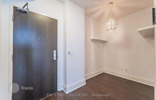6-bedroom apartment in North York for C$1,160,000