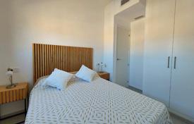 Ground floor apartments with 3 bedrooms and a spacious terrace in San Miguel de Salinas for 322,000 €