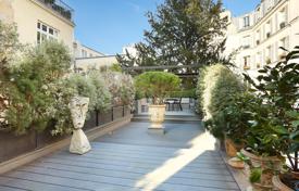 Apartments for sale in Paris. Paris 6th District – A 4/5-bed apartment with an 80 m² terrace Apartments for sale in Paris. Paris 6th District – A 4/5-bed apartment with an 80 m² terrace