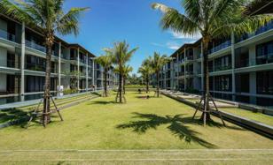 2-bedroom apartment 91 m² in Mai Khao for $580,000