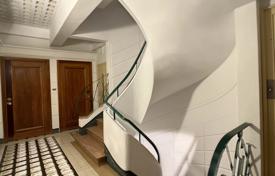 2-bedroom apartment in Promenade des Anglais for 650,000 €