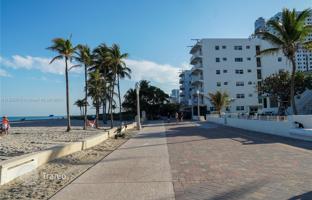 1-bedroom apartment 46 m² in Hollywood for $260,000