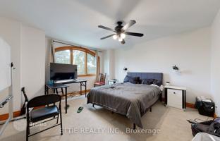 12-bedroom house in North York for C$2,192,000