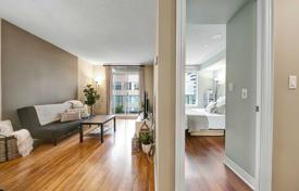 Apartment – Eglinton Avenue East, Toronto, Ontario,  Canada for C$698,000