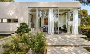 5-bedroom villa 183 m² in Saint-Jean-Cap-Ferrat for 9,500,000 €