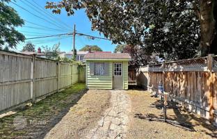 7-bedroom house in East York for C$1,516,000