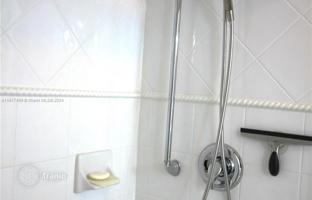 2-bedroom apartments in condo 140 m² in Tamarac for $370,000