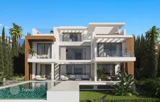4-bedroom villa 450 m² in Estepona for 4,600,000 €