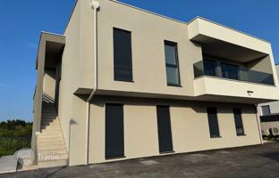 2-room apartment 140 m² in Umag for 407,000 €