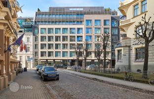 4-room apartment 106 m² in Central District for 550,000 €