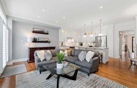 Townhome – North York, Toronto, Ontario,  Canada for C$2,092,000