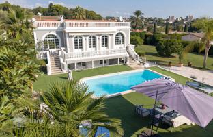 4-bedroom cottage in Antibes for 1,680,000 €