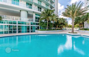 1-bedroom apartments in condo 99 m² in Edgewater (Florida) for $530,000
