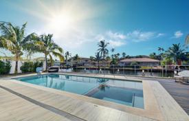 Villa – North Miami Beach, Florida, USA for 3,996,000 €