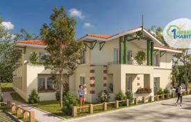 New cottage in a modern residence, Martignas-sur-Jalle, France for 375,000 €