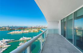 Three-bedroom apartment with amazing views of the city and the ocean in Miami Beach, Florida, USA for 1,382,000 €