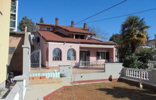 4-bedroom house 275 m² in Rijeka for 490,000 €
