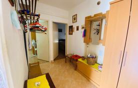 House A house with two apartments and a large garden in Pula for 630,000 €