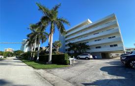 Condo – Pompano Beach, Florida, USA for $285,000