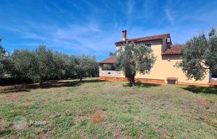 7-room house 422 m² in Galižana for 840,000 €