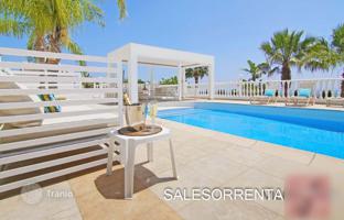 6-bedroom villa 245 m² in Famagusta for 1,500,000 €