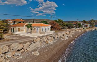 Renovated house right by the sea in Asini, Peloponnese, Greece for 295,000 €