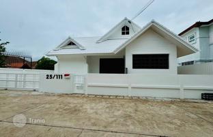 3-bedroom villa 150 m² in Pattaya for $206,000