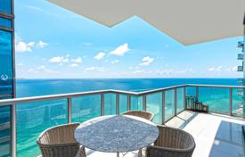 Elite flat with ocean views in a residence on the first line of the beach, Sunny Isles Beach, Florida, USA for $3,490,000