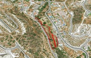 Land plot 3,986 m² in Agios Tychonas for 795,000 €