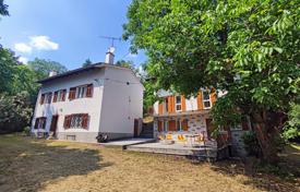 Renovated ancient house in Dobravlje, Ajdovscina, Slovenia for 489,000 €