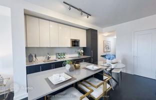 3-bedroom apartment in Richmond Street West for C$846,000