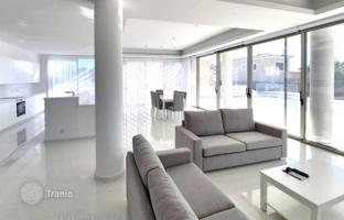 3-bedroom villa in Peyia for 790,000 €