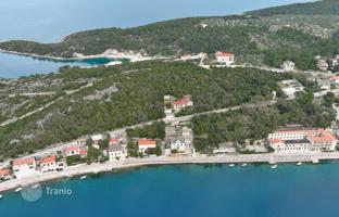 Land plot 800 m² in Split-Dalmatia County for 199,000 €