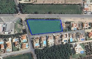 Land plot 4,212 m² in Peyia for 650,000 €